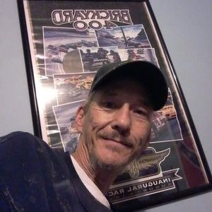 Meet your Posher, Mike